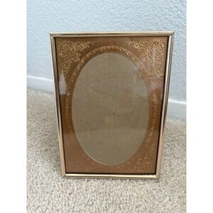 Vtg Gold Tone Metal Picture Frame Embossed Filigree Border Oval Opening